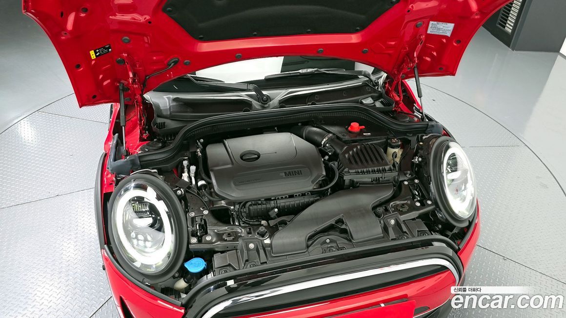 Mini Cooper Convertible 2024