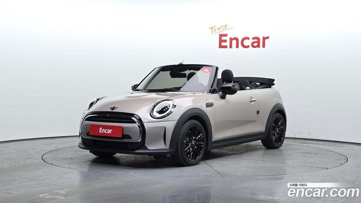 Mini Cooper Convertible 2024