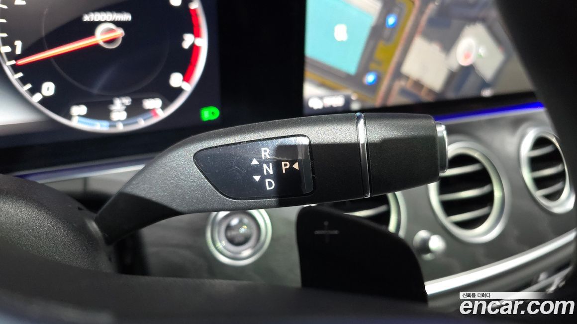 Mercedes-Benz E-Class 2020