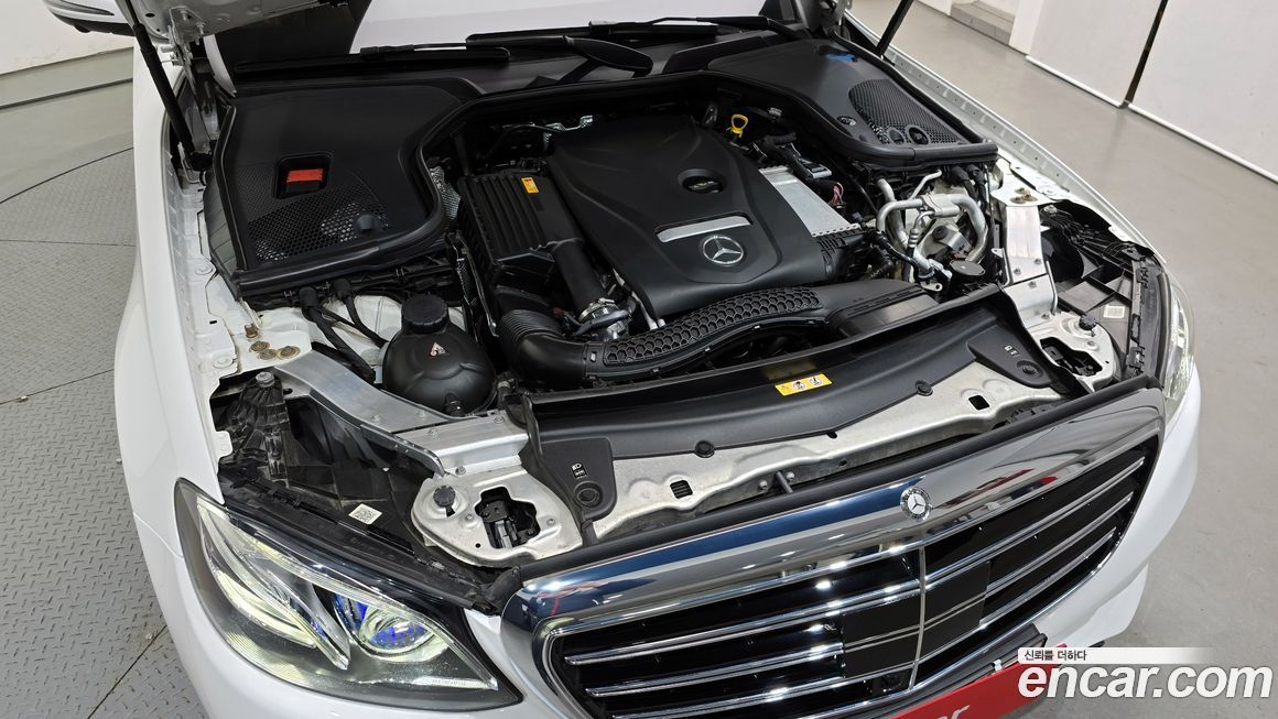 Mercedes-Benz E-Class 2020
