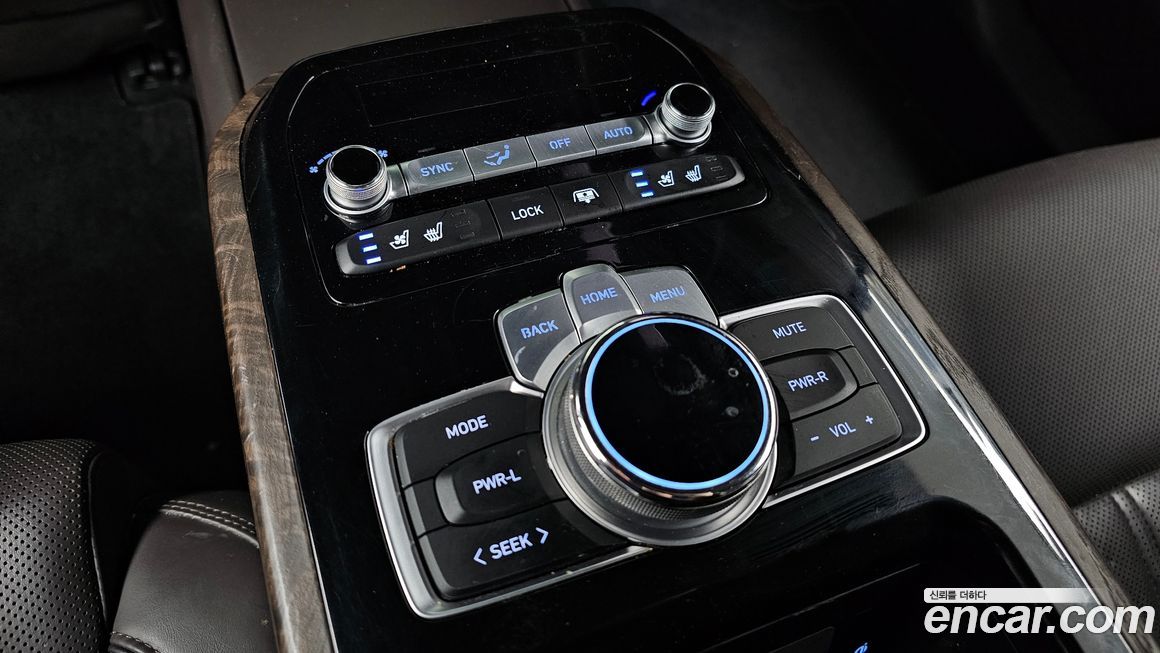 Genesis G90 2019