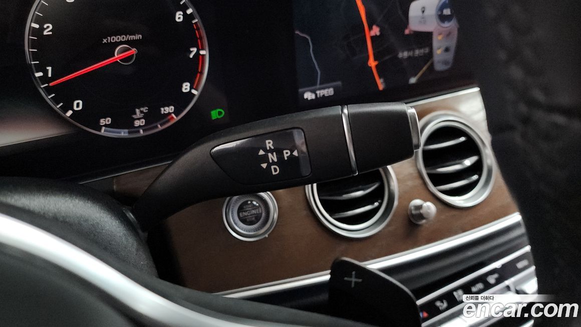 Mercedes-Benz E-Class 2020