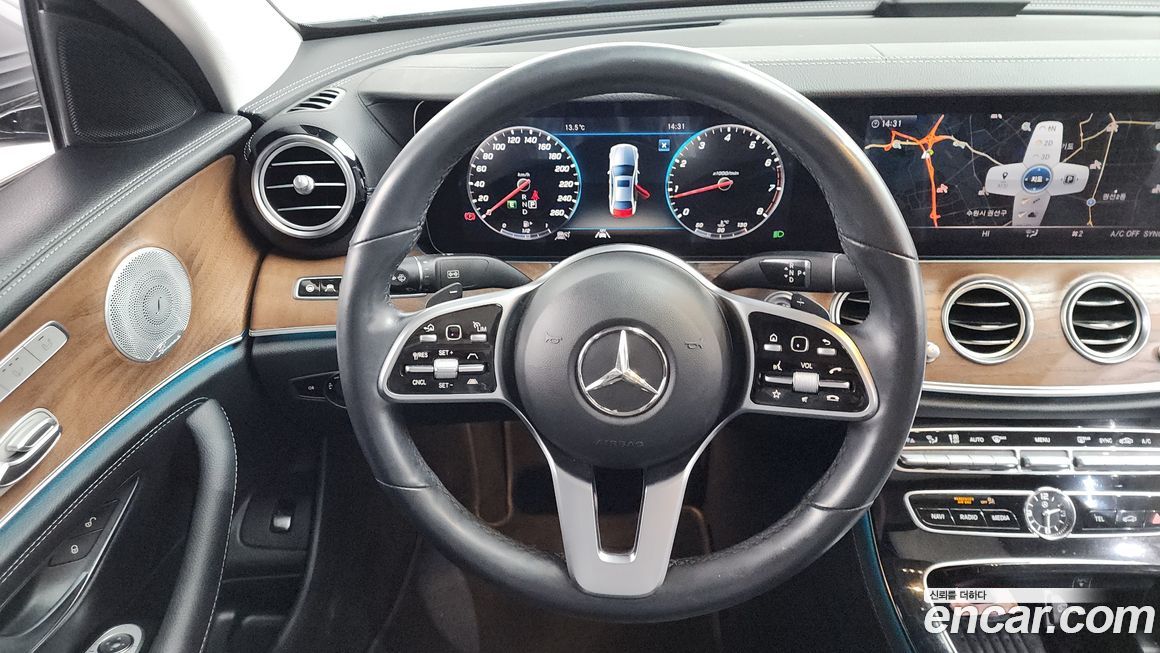 Mercedes-Benz E-Class 2020