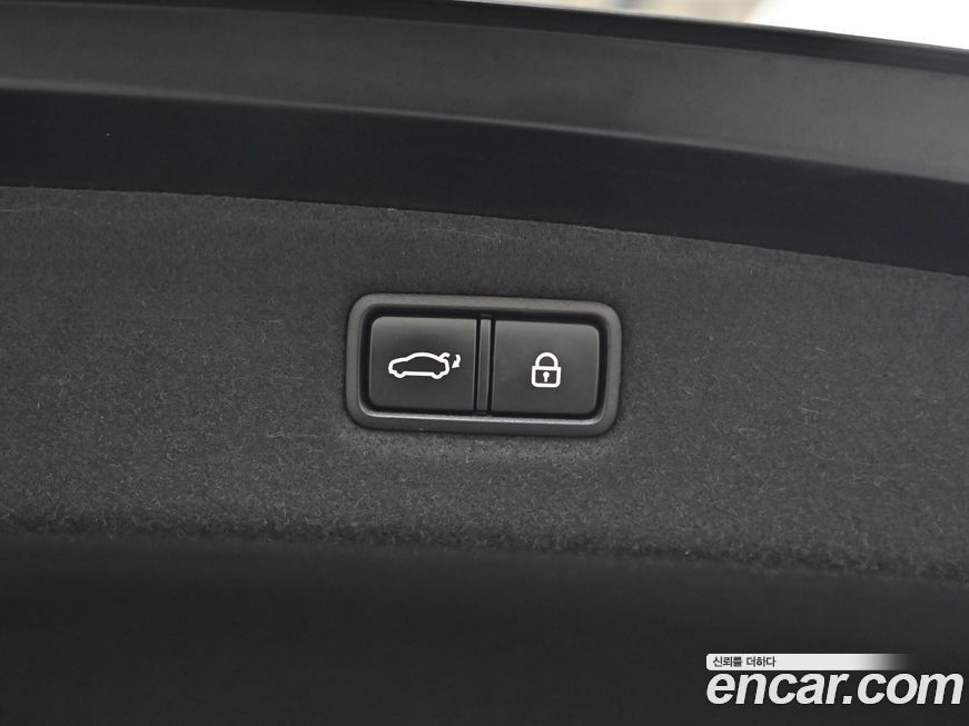 Genesis G90 2020