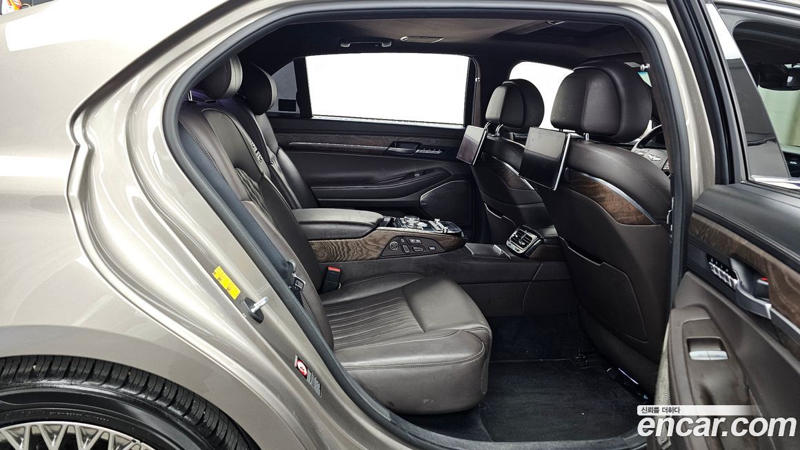 Genesis G90 2019