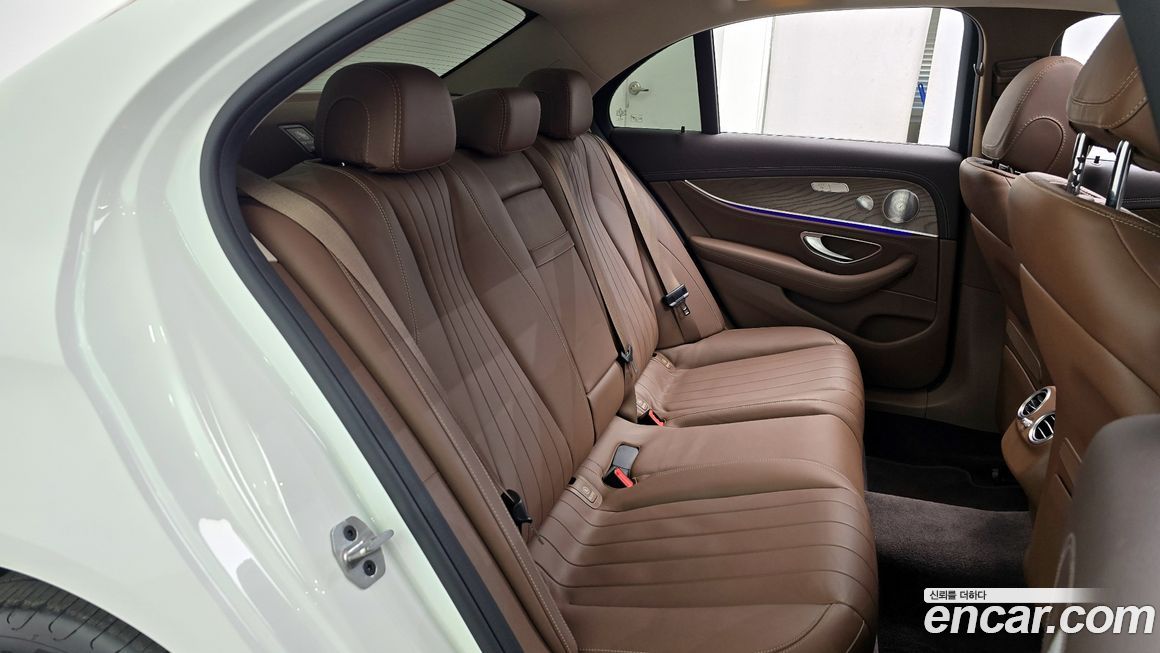 Mercedes-Benz E-Class 2020