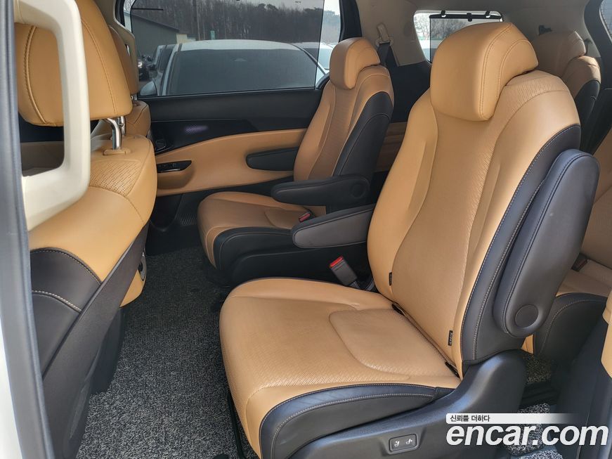 Kia Canival 2021