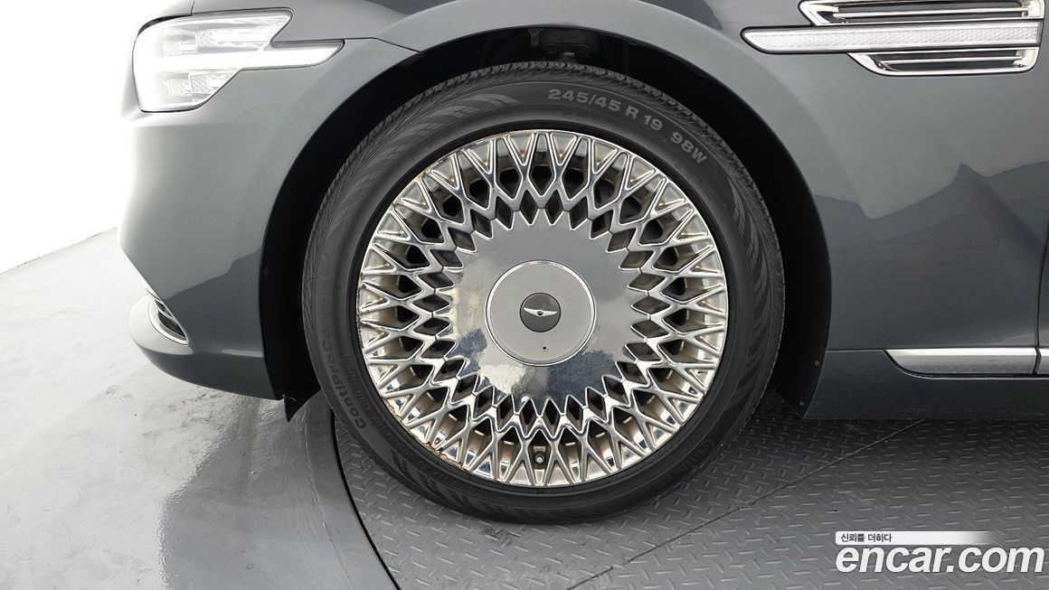 Genesis G90 2019