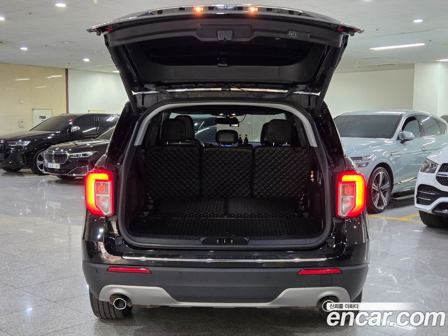 Ford Explorer 2022