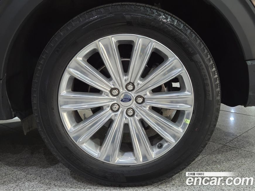 Ford Explorer 2022