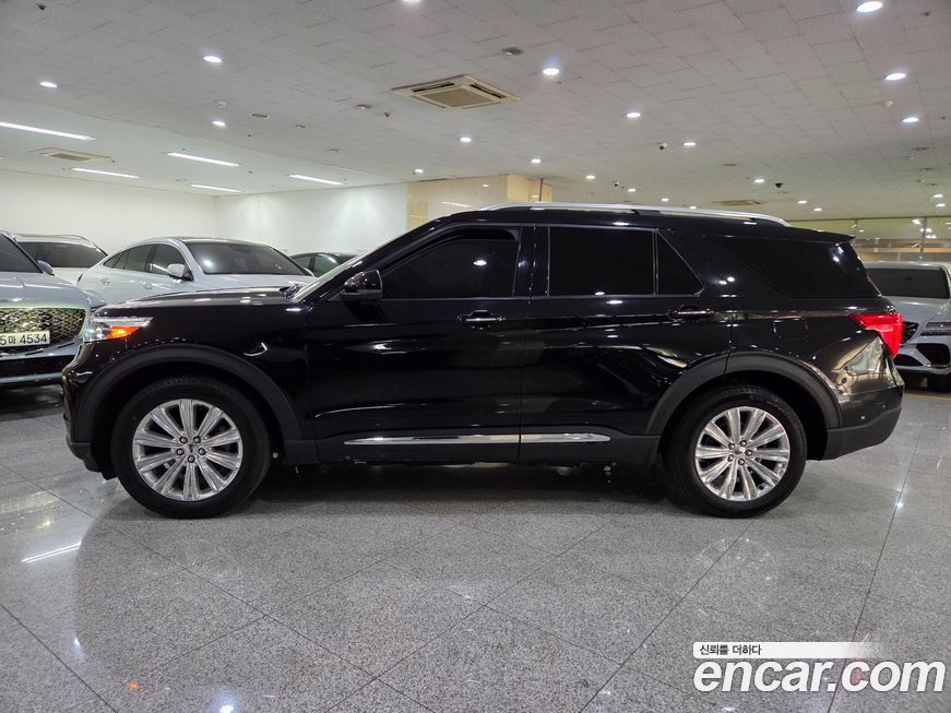 Ford Explorer 2022