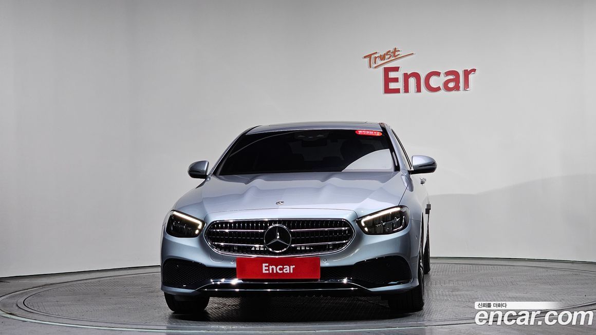 Mercedes-Benz E-Class 2021