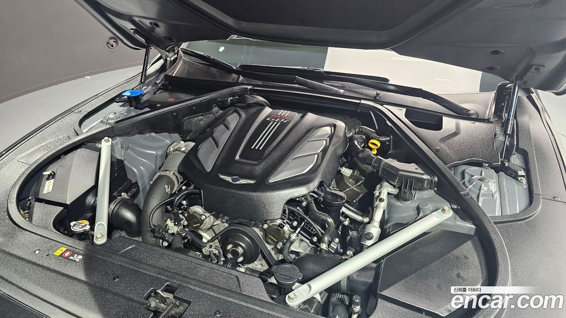 Genesis G90 2021
