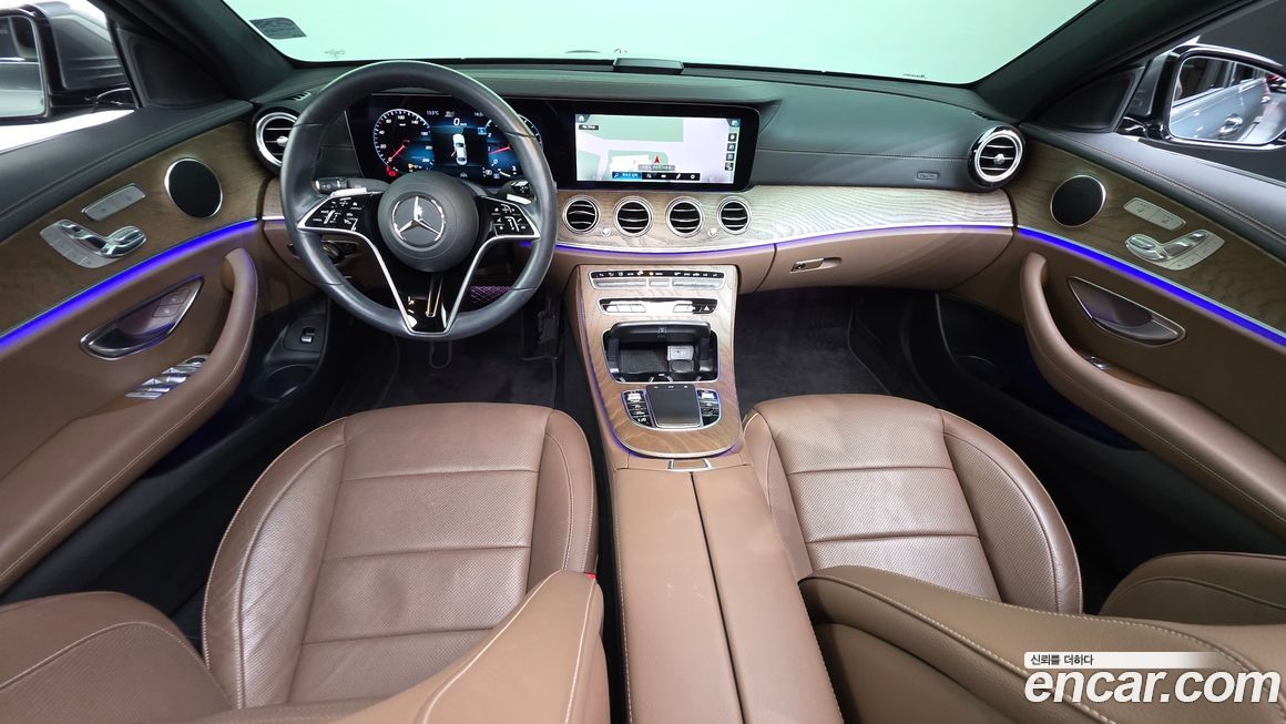 Mercedes-Benz E-Class 2021