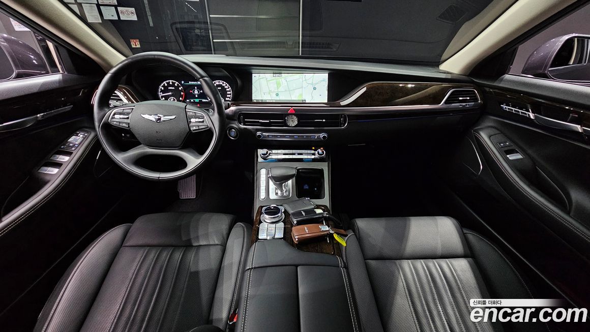Genesis G90 2021