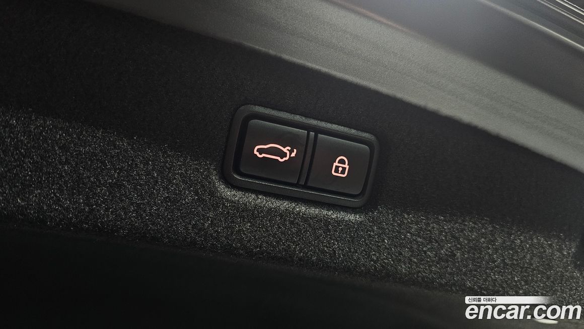 Genesis G90 2021