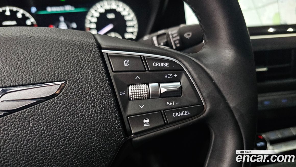 Genesis G90 2021