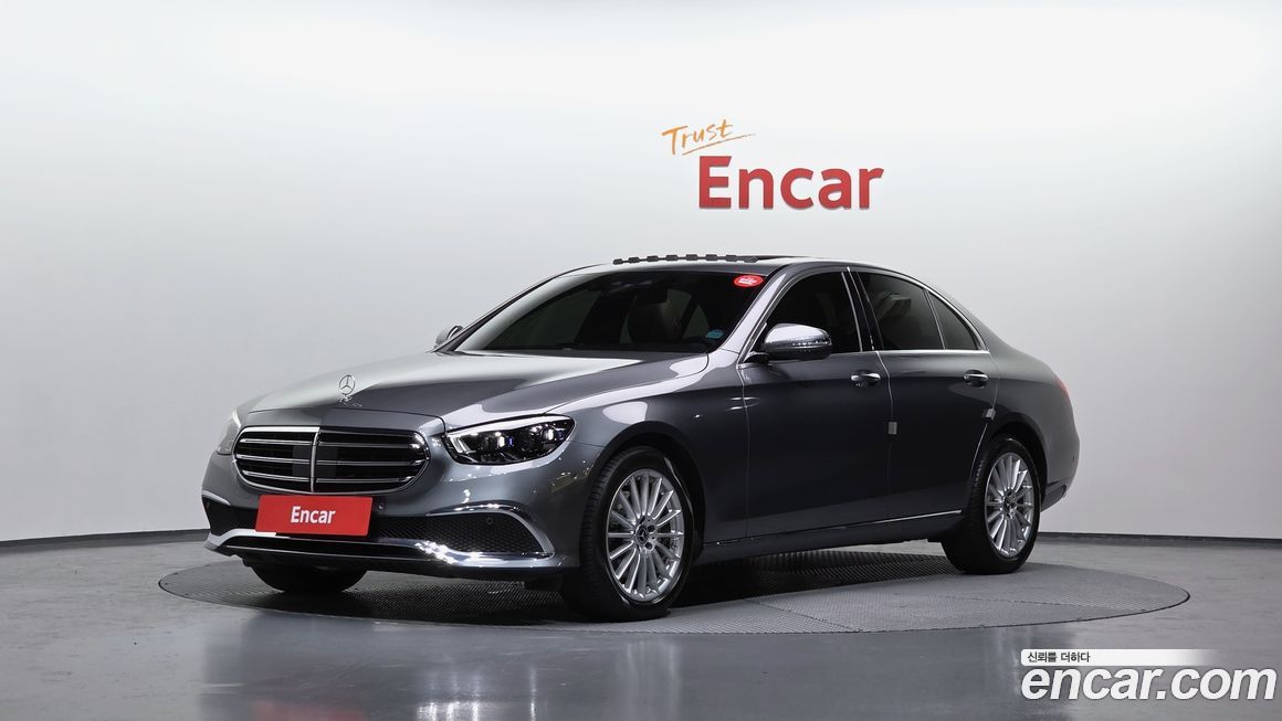 Mercedes-Benz E-Class 2021