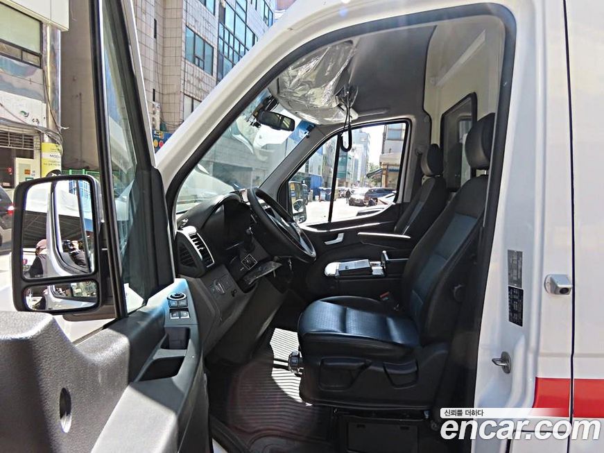 Hyundai Solati 2016