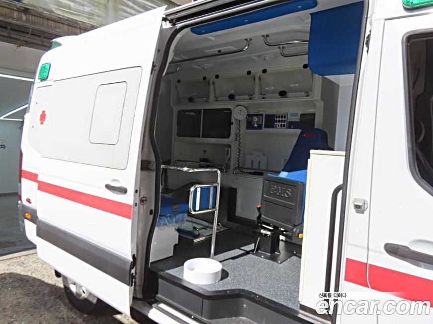Hyundai Solati 2016