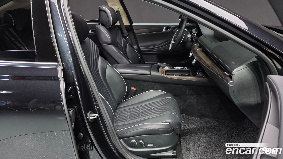 Genesis G80 2021