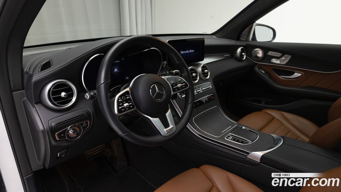 Mercedes-Benz GLC-Class 2022