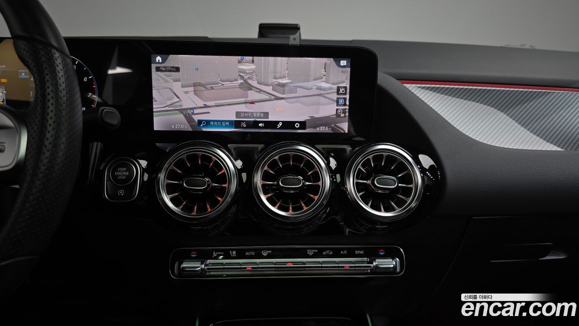 Mercedes-Benz GLA-Class 2023