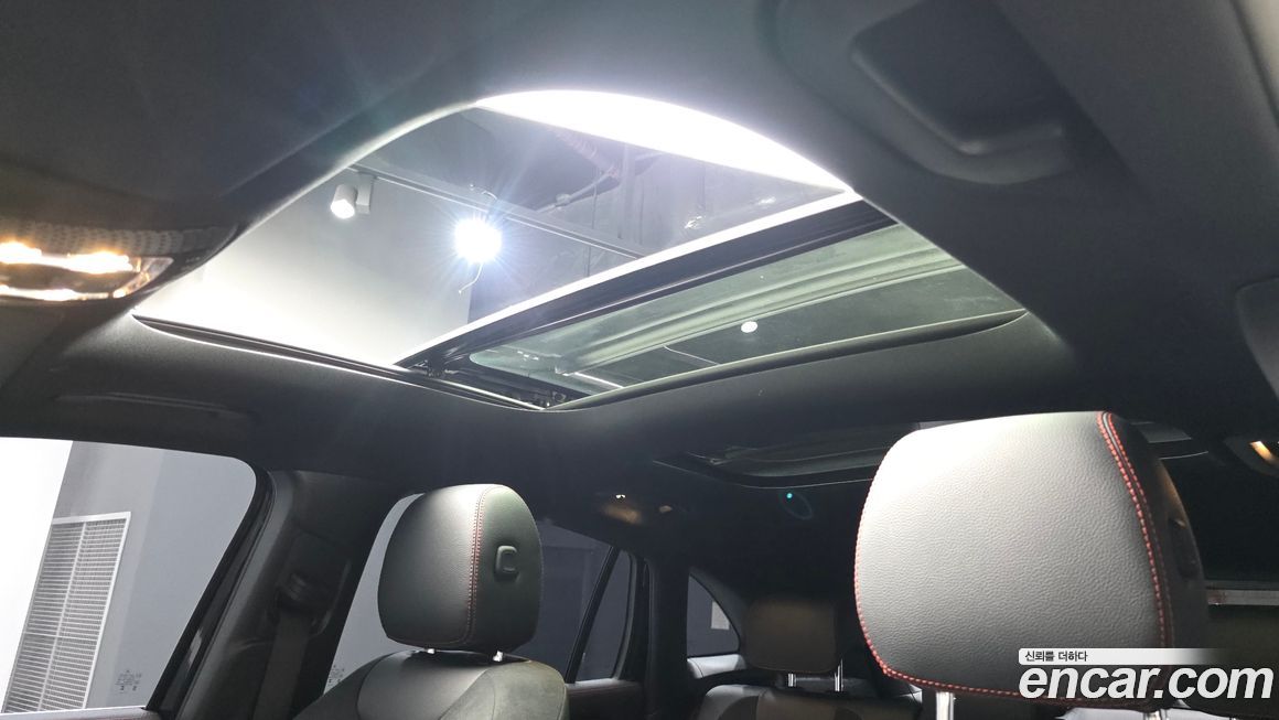 Mercedes-Benz GLA-Class 2023