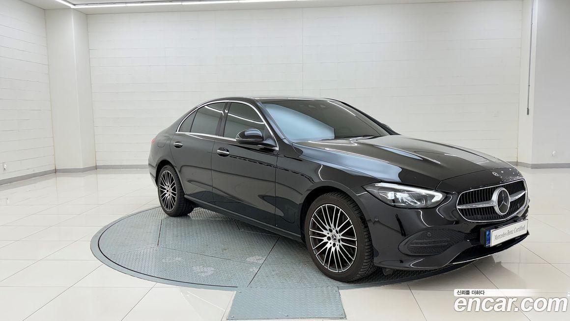 Mercedes-Benz C-Class 2023