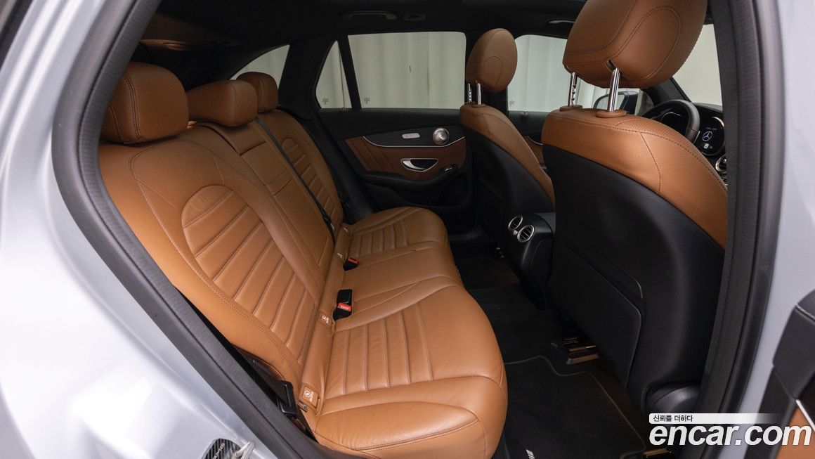 Mercedes-Benz GLC-Class 2022