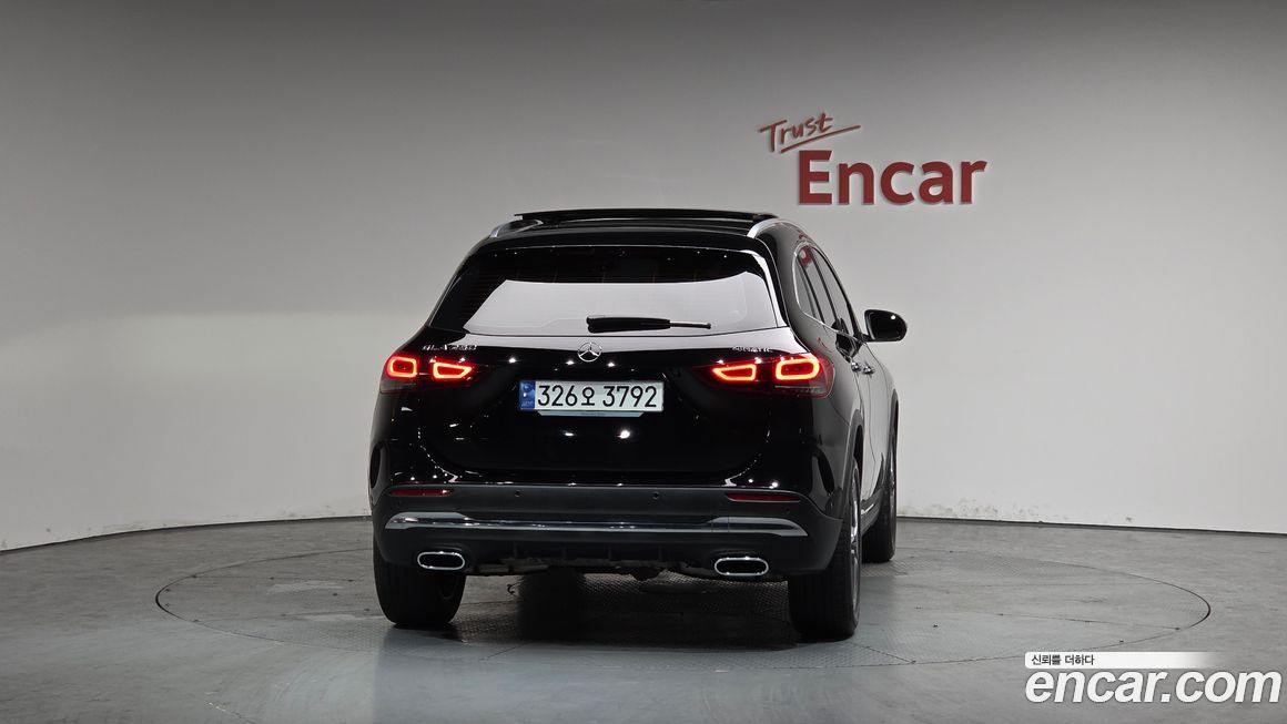 Mercedes-Benz GLA-Class 2023