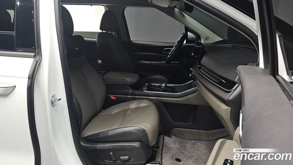 Kia Canival 2025