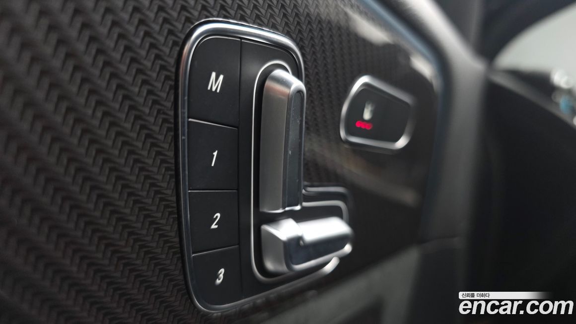 Mercedes-Benz GLA-Class 2023