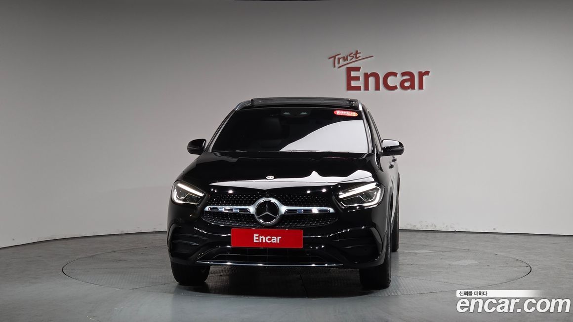 Mercedes-Benz GLA-Class 2023