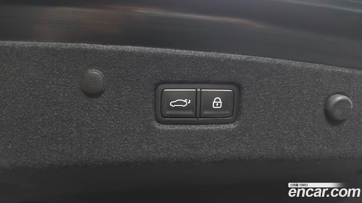 Kia K8 2025