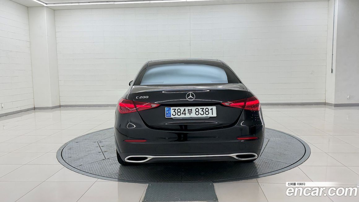 Mercedes-Benz C-Class 2023