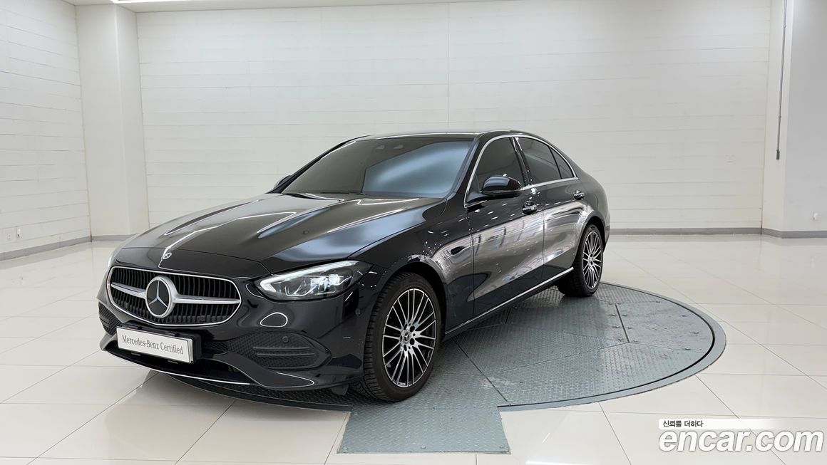 Mercedes-Benz C-Class 2023