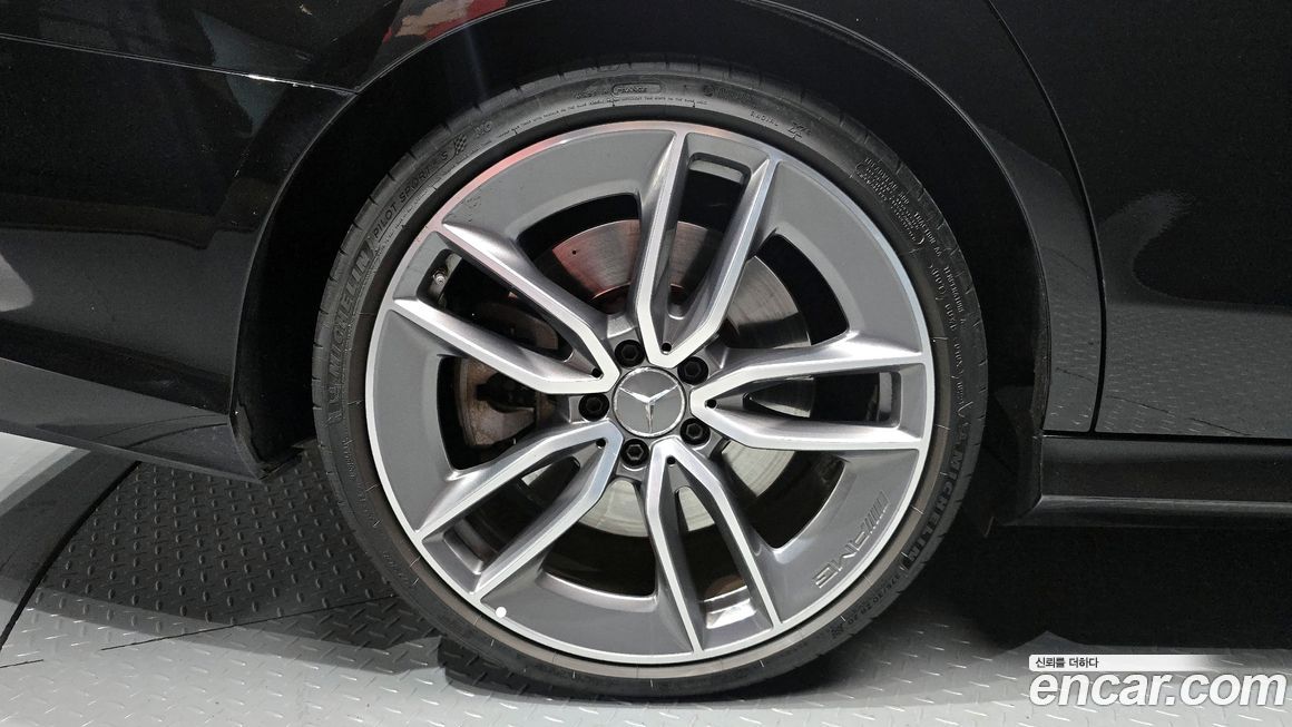 Mercedes-Benz E-Class 2020