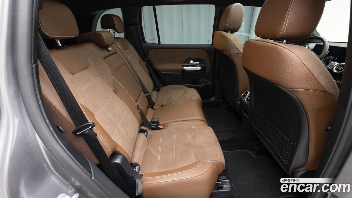 Mercedes-Benz GLB-Class 2025