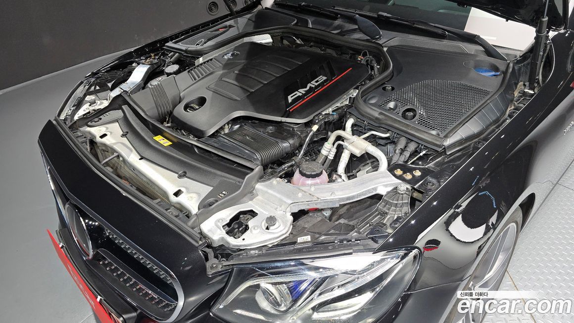Mercedes-Benz E-Class 2020