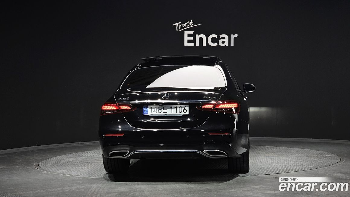 Mercedes-Benz E-Class 2021
