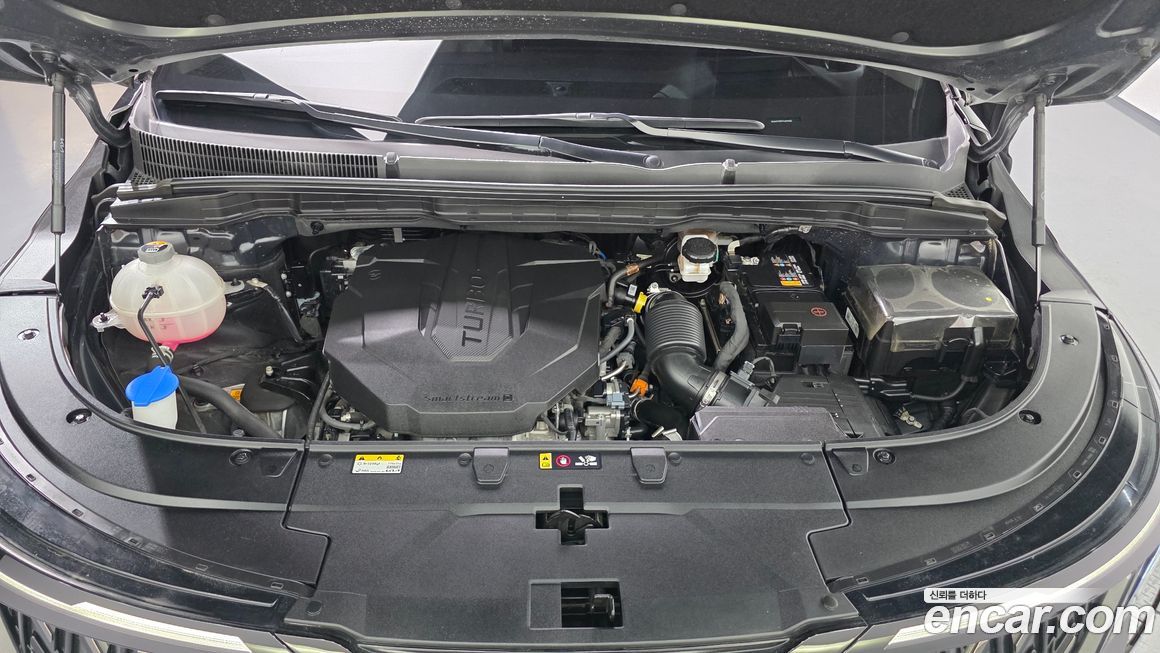 Kia Canival 2025