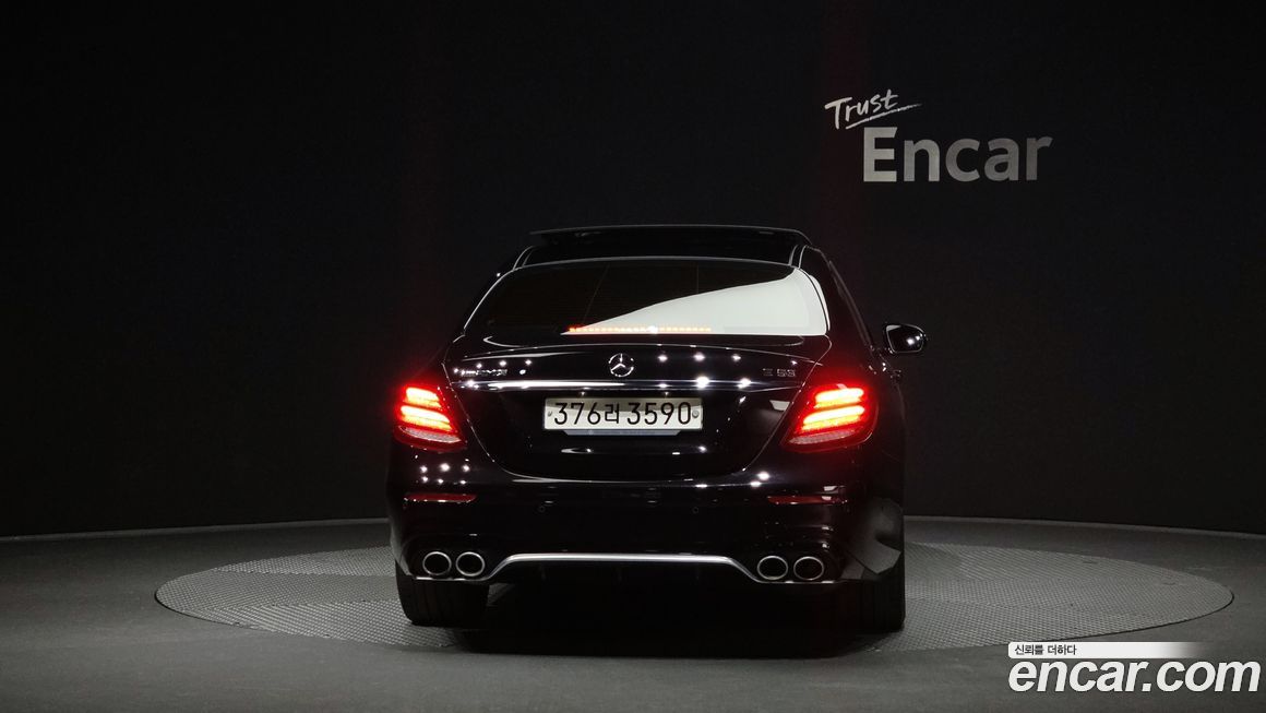 Mercedes-Benz E-Class 2020