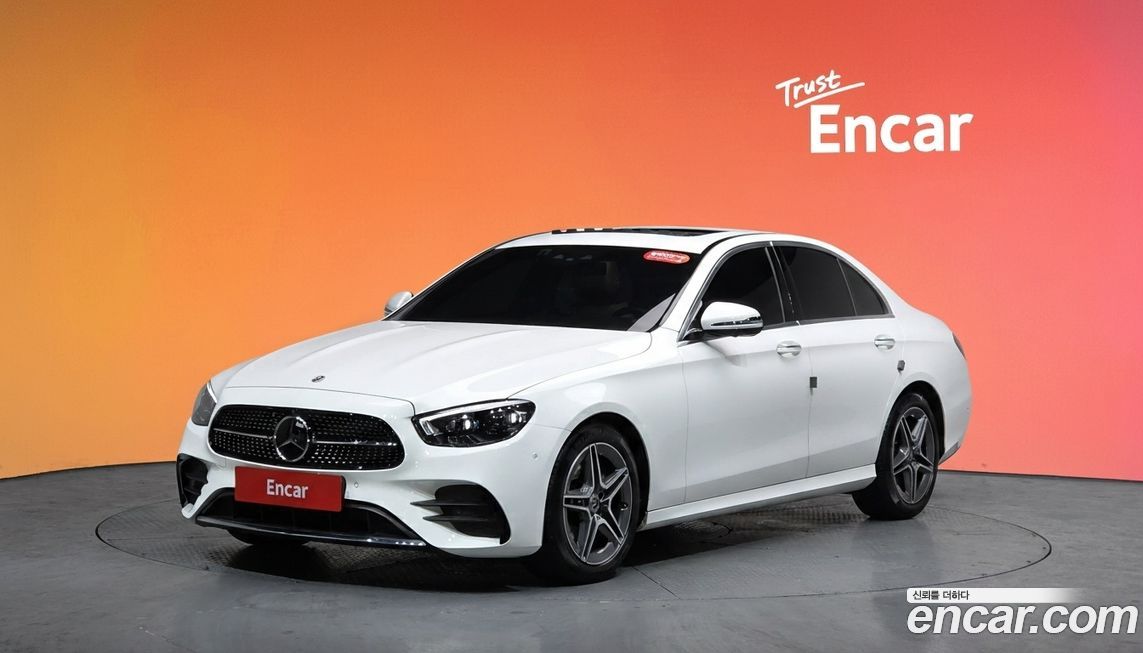 Mercedes-Benz E-Class 2023