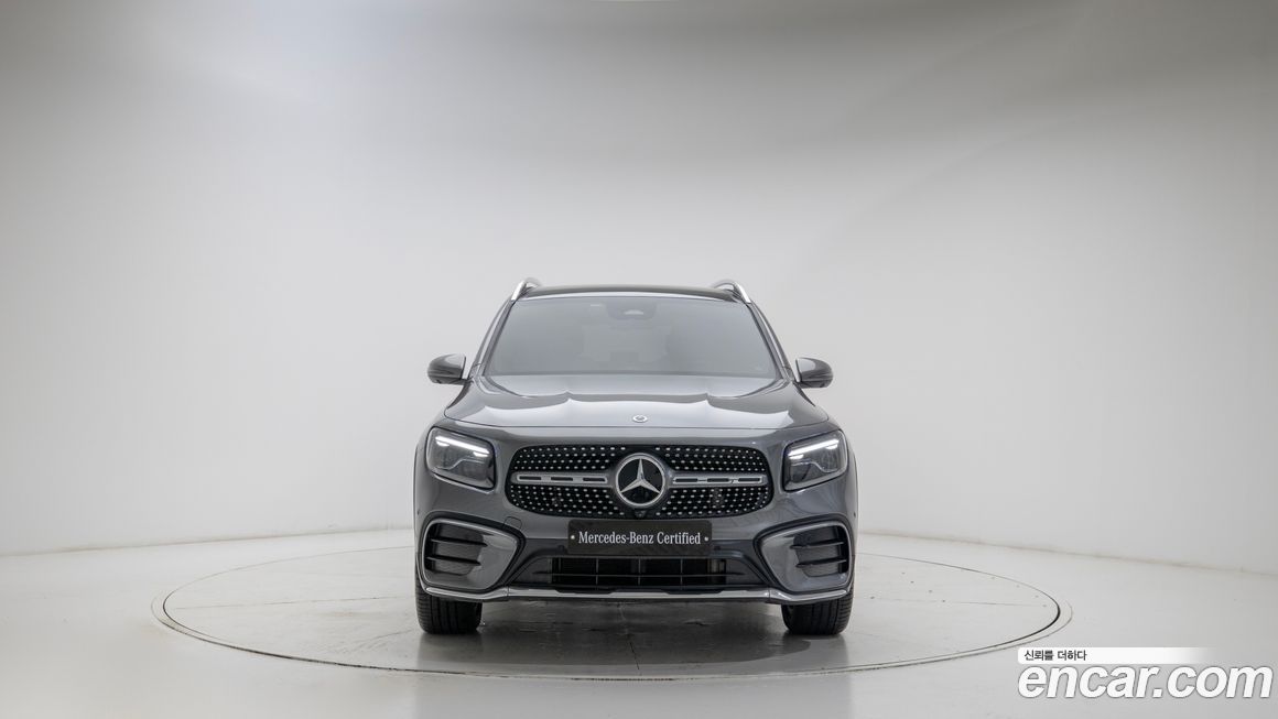 Mercedes-Benz GLB-Class 2025