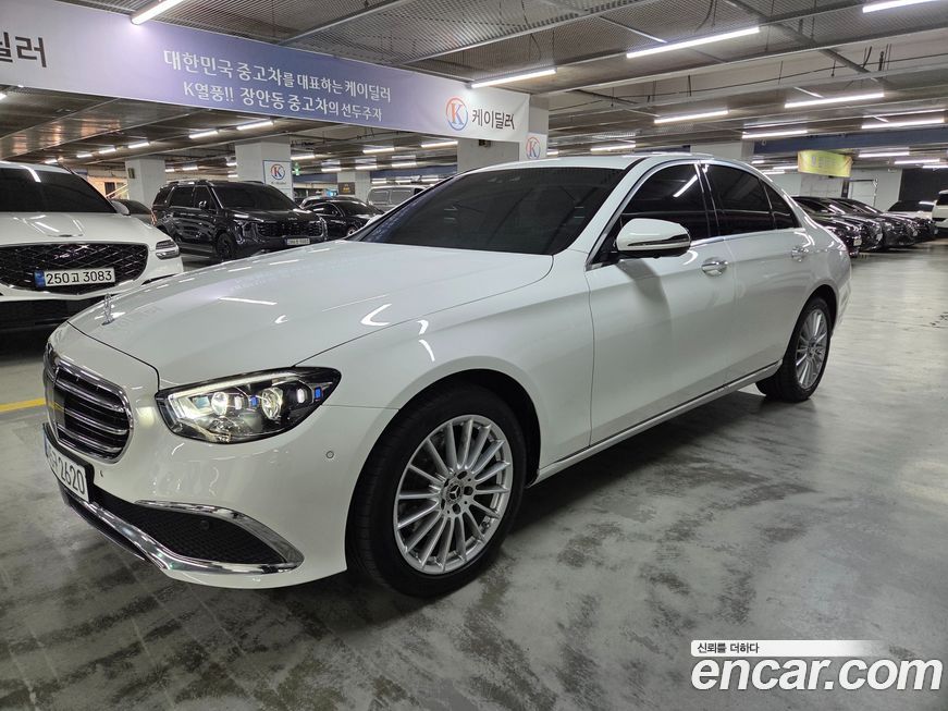 Mercedes-Benz E-Class 2023