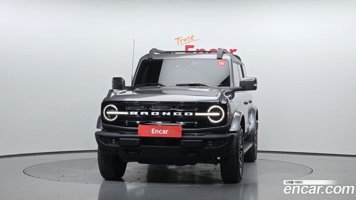 Ford Bronco 2022