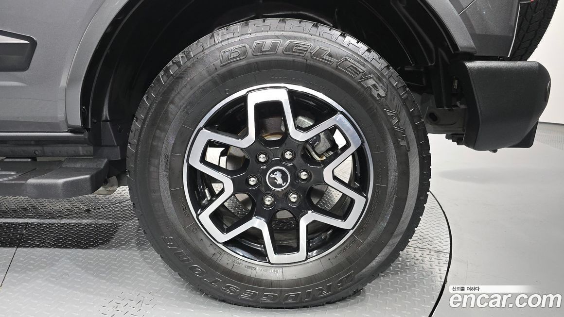 Ford Bronco 2022