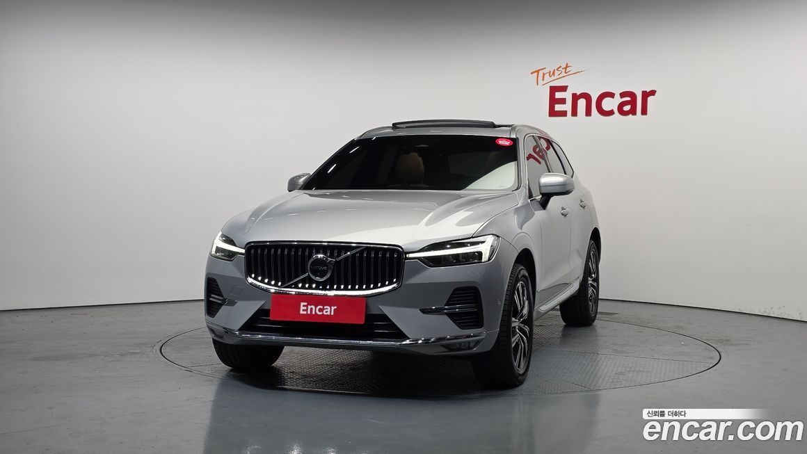 Volvo XC60 2022
