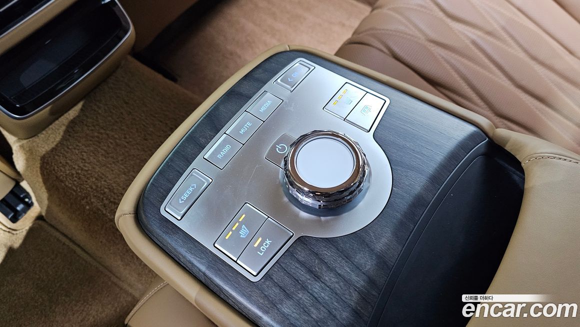 Genesis G80 2025
